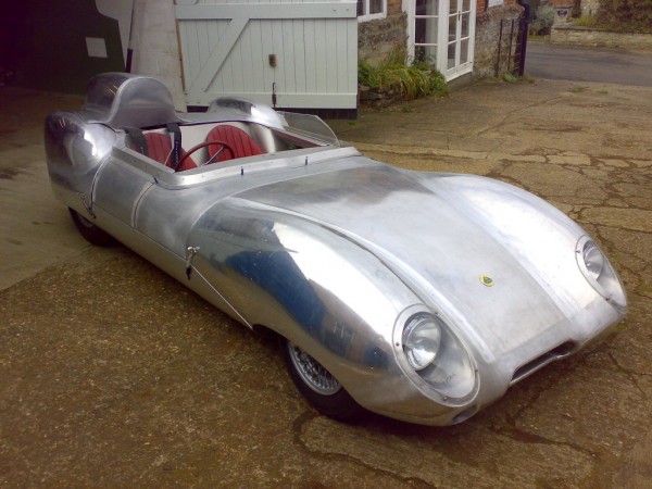 1957 Lotus Eleven restoration by Simon B