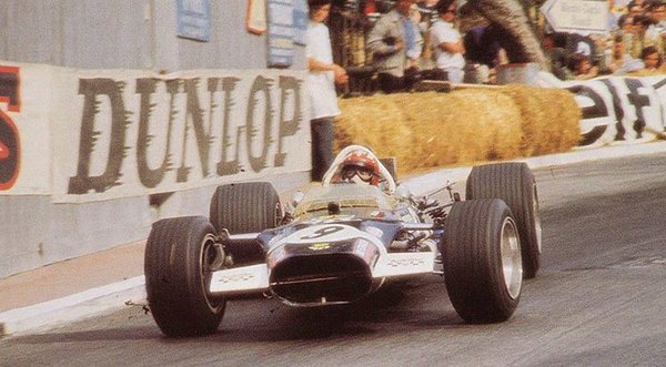 1969 Monaco GP - Jo Siffert - Lotus-Cosworth 49B.jpg