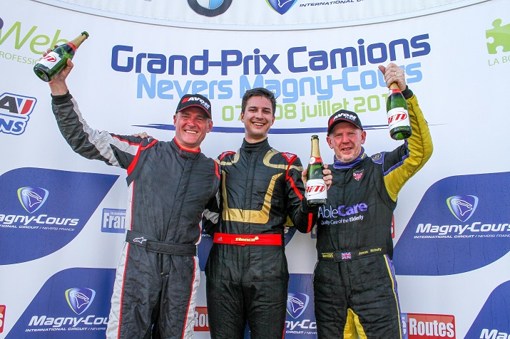 2e plaats voor John Rasse in de 3 races