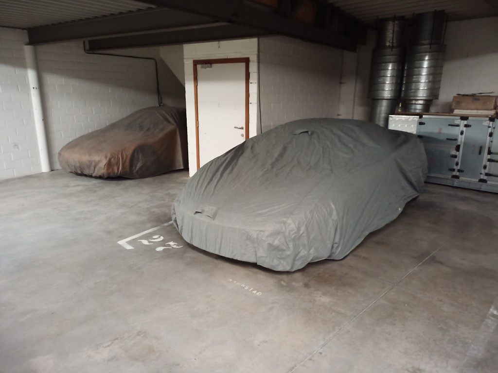 carcover.jpg