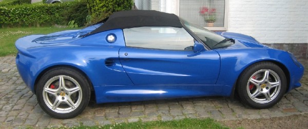 Lotus Elise MK1 B-Blue 01.jpg