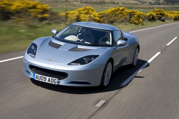 Lotus Evora Front 3qtrs.jpg