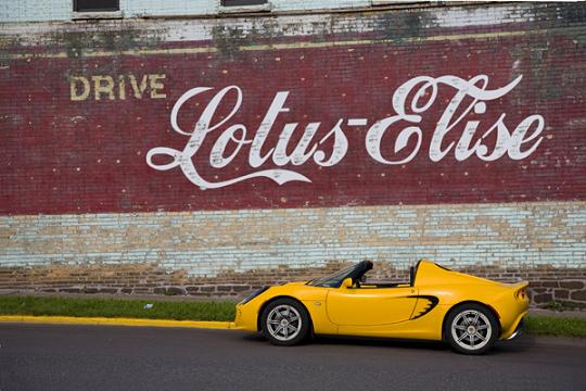 Drive%20Lotus%20Elise.jpg